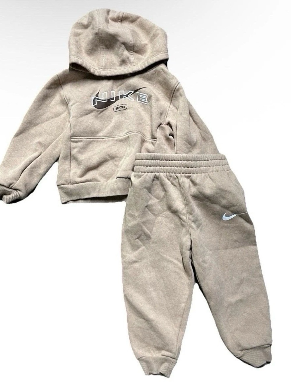 Toddler Boy Nike Light Brown Sweatpants Sweatshirt Set Size 18-24 Months